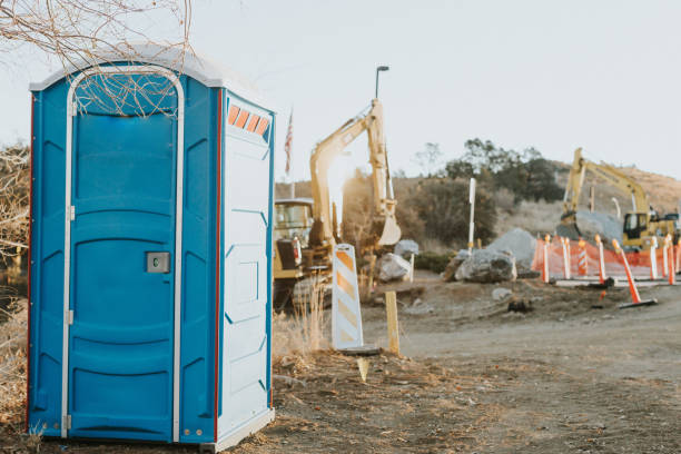 Best Porta potty delivery and setup  in Kingsburg, CA